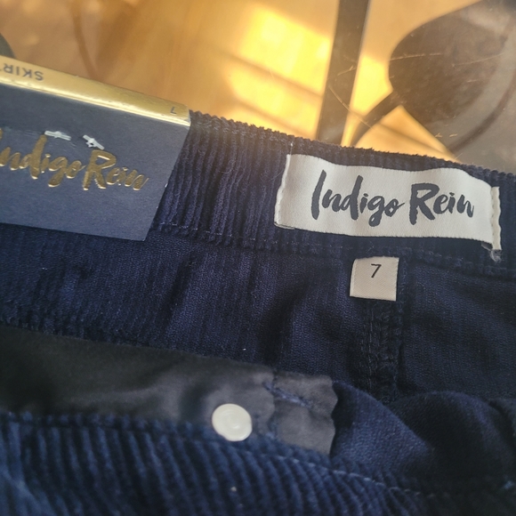 NEW NWT Indigo Rein Navy blue corduroy mini skirt, Women's/Juniors size 7,unworn - Picture 5 of 5